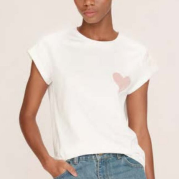 Grace & Mila Paris: Cuffed "KISS" tee - Picture 1 of 4